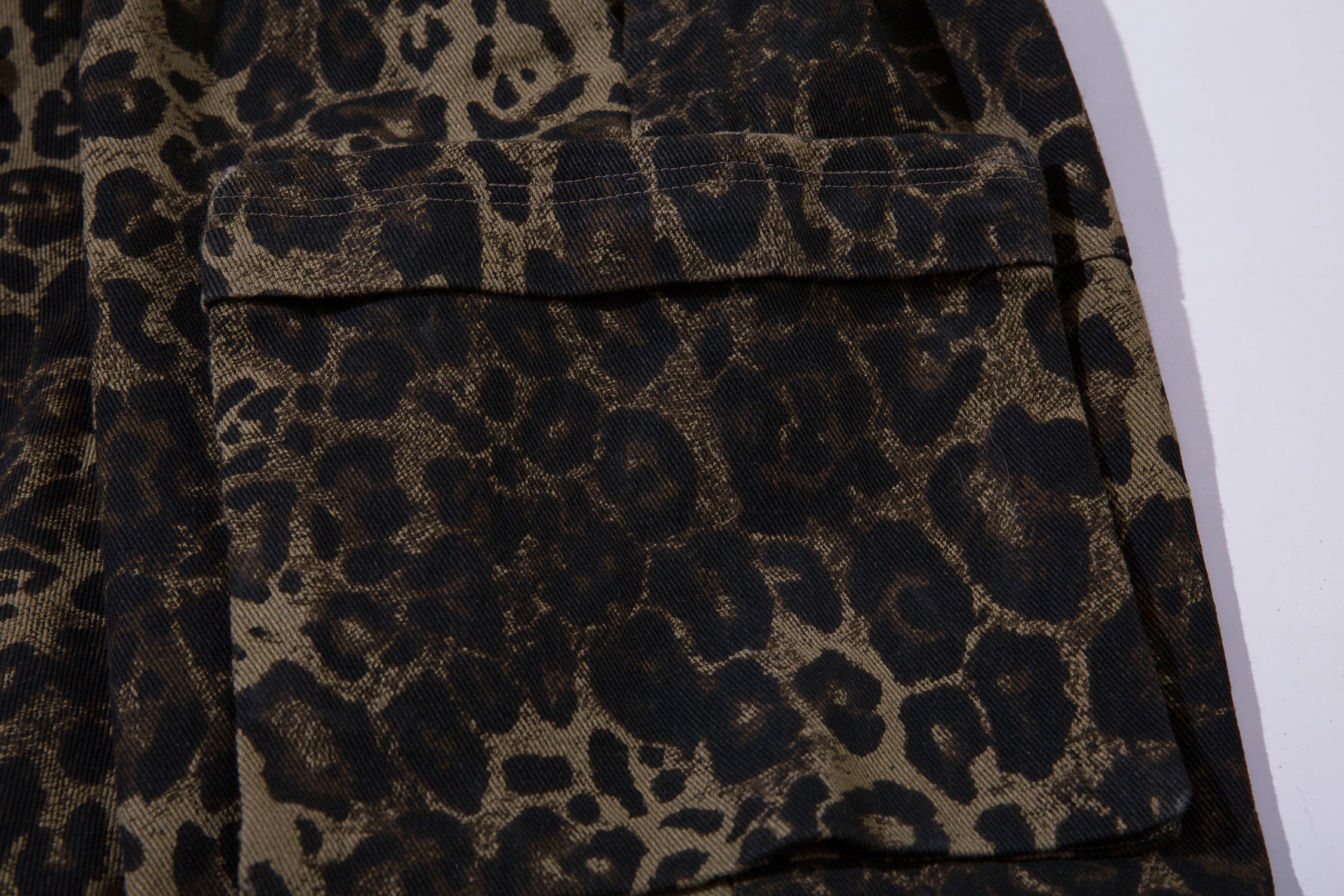 'Leopard' Shorts - Santo 