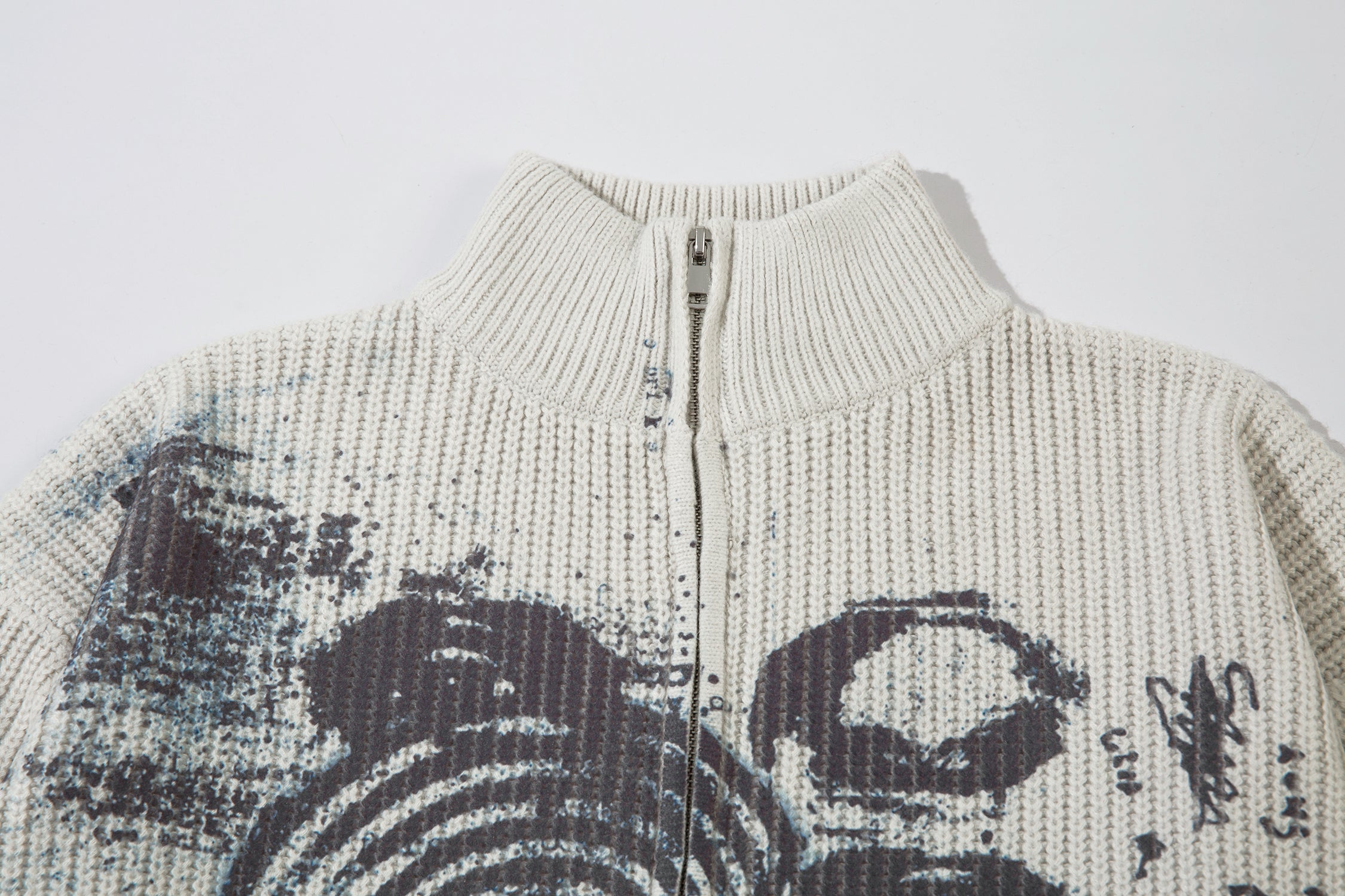 Graff Knit | Giacca oversize in maglia con stampa graffiti