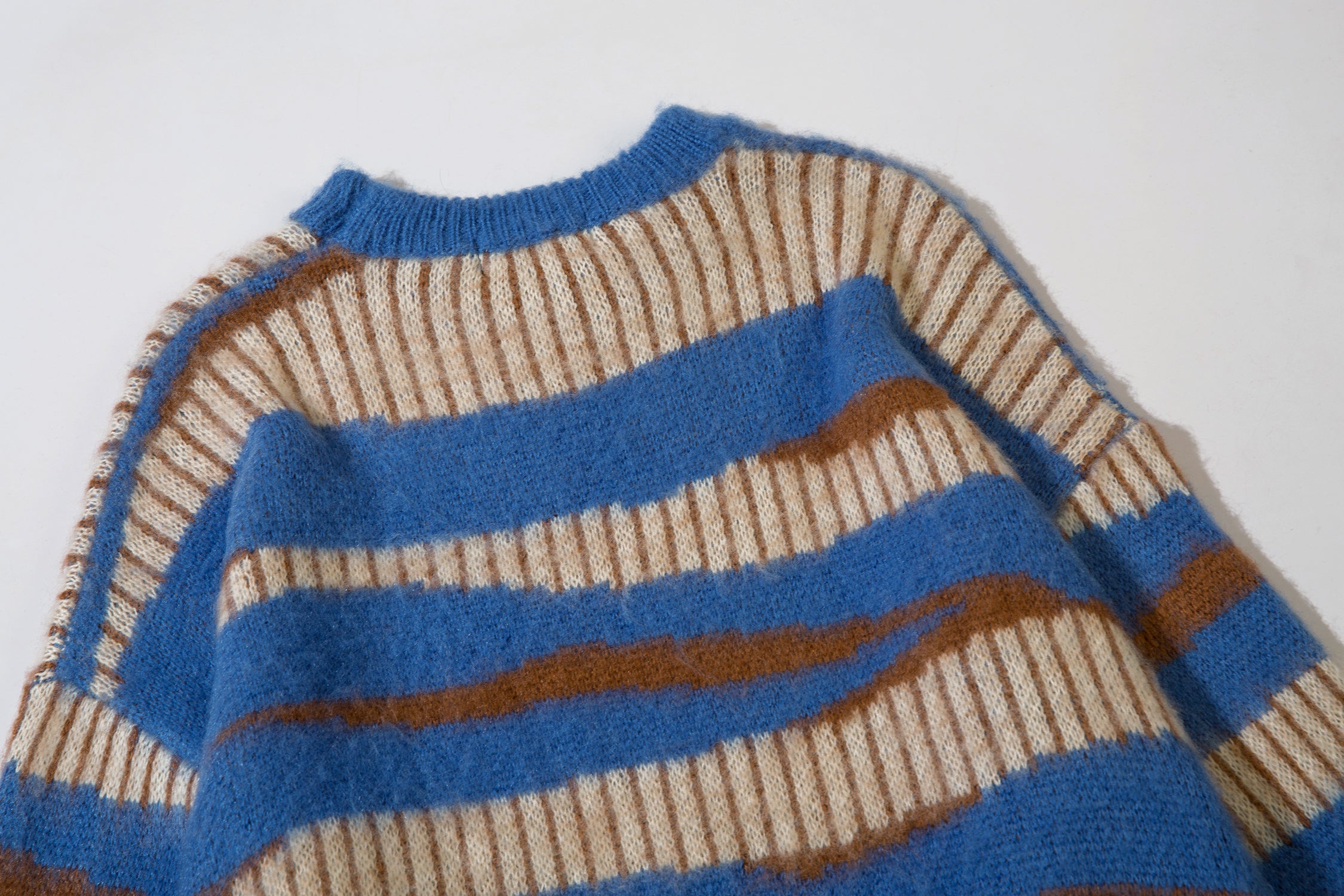 Zebrastreifen | Gemütlicher High Street Strickpullover