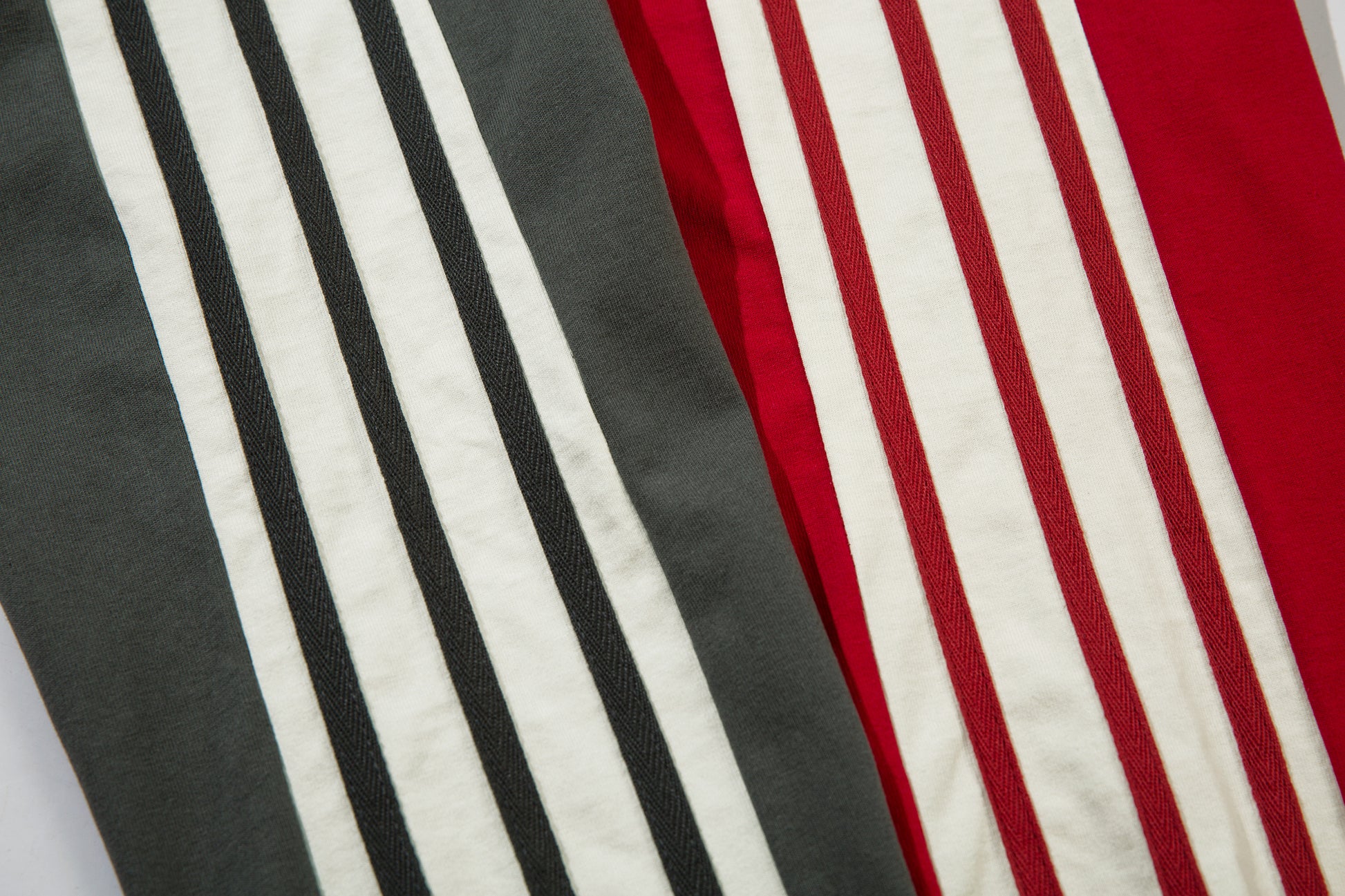 Retro Varsity | Oversized Varsity Sweatshirt - Santo 