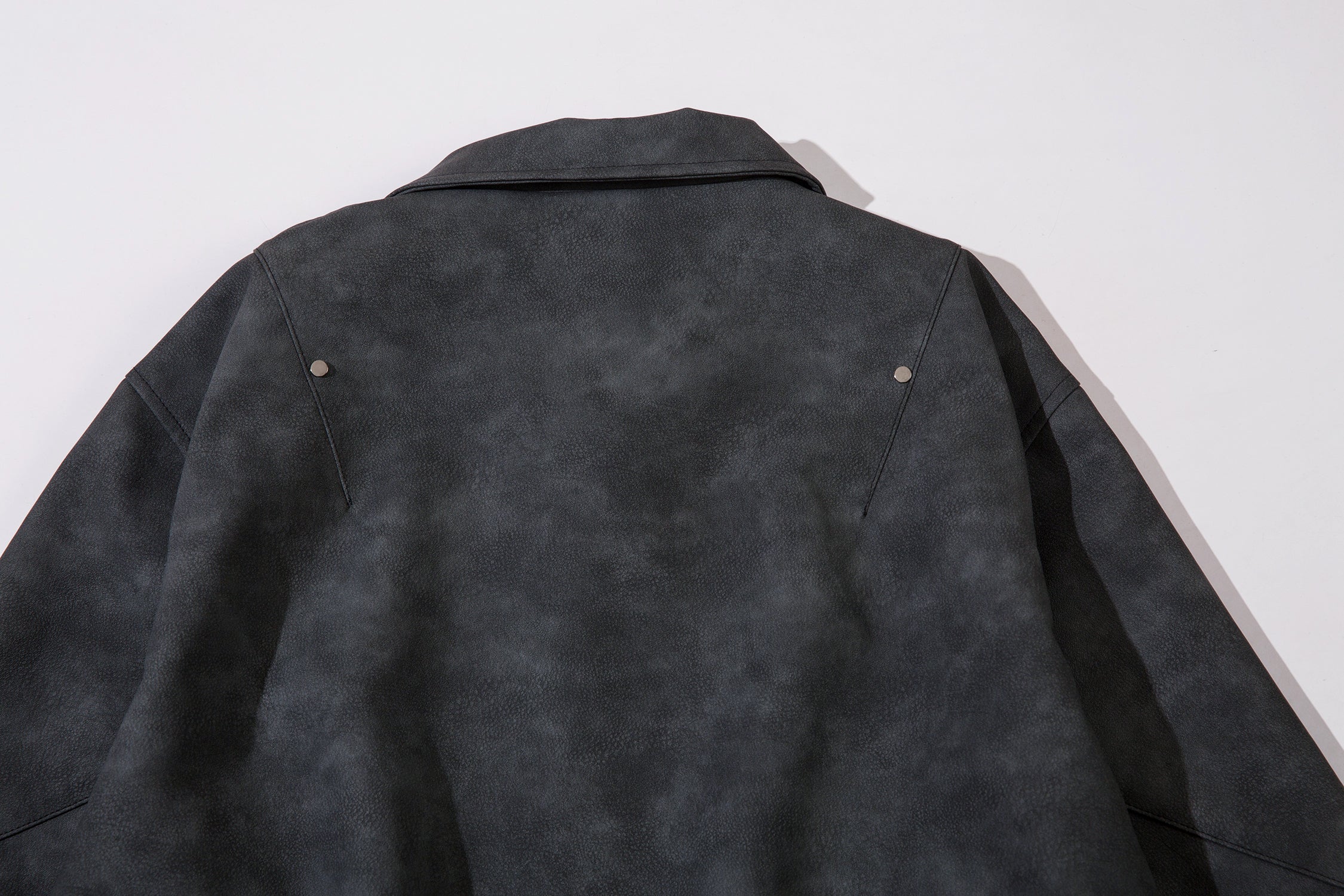 Suede Impact | Veste en daim surdimensionnée à effet vieilli