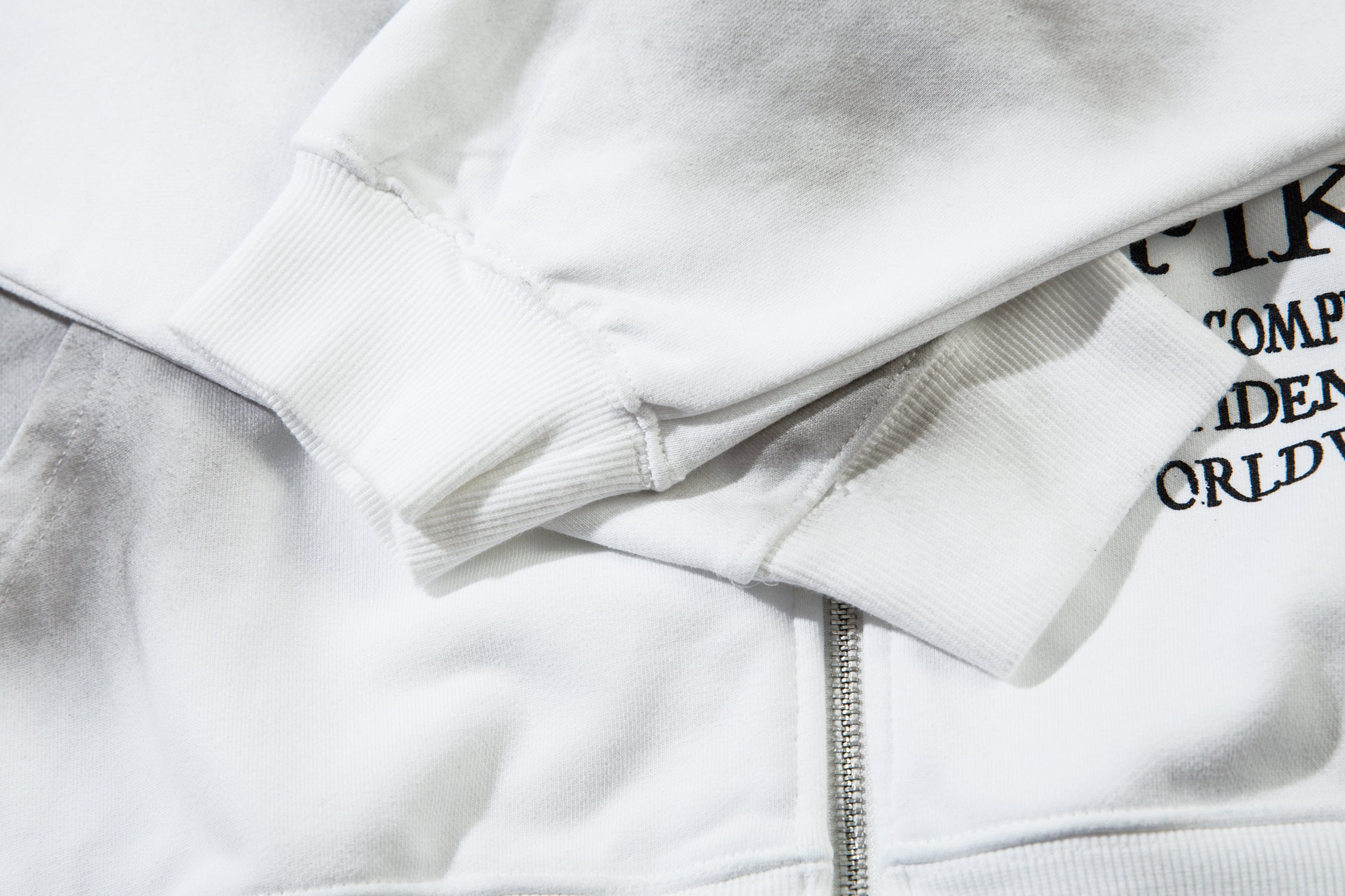 Urban Rebel | Graphic Zipper Hoodie