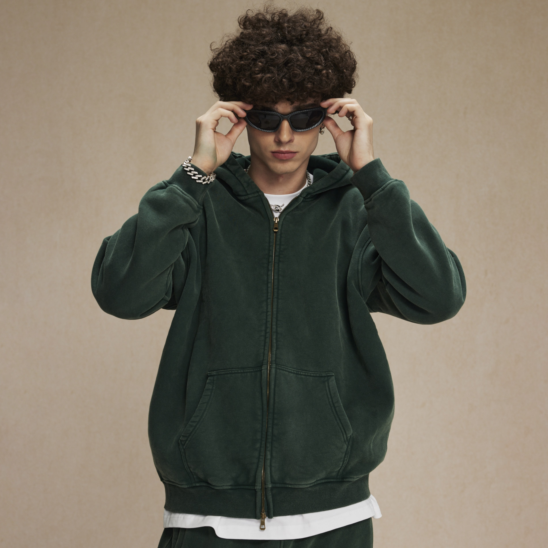 Retro Essence | Washed Oversized Zip-Up Hoodie - Santo 